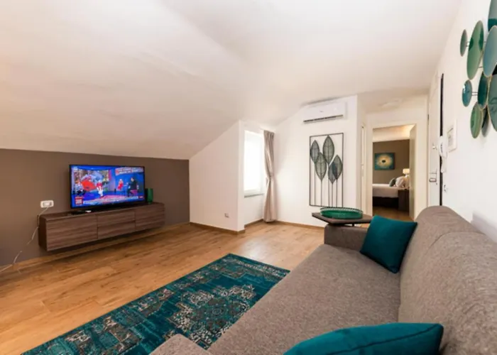 Apartment Aurelia Antica & Rom